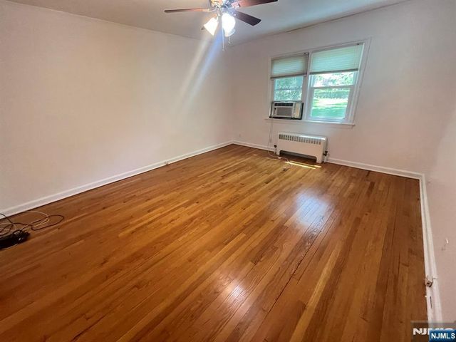 151 E Palisade Avenue B-5, Englewood, NJ 07631