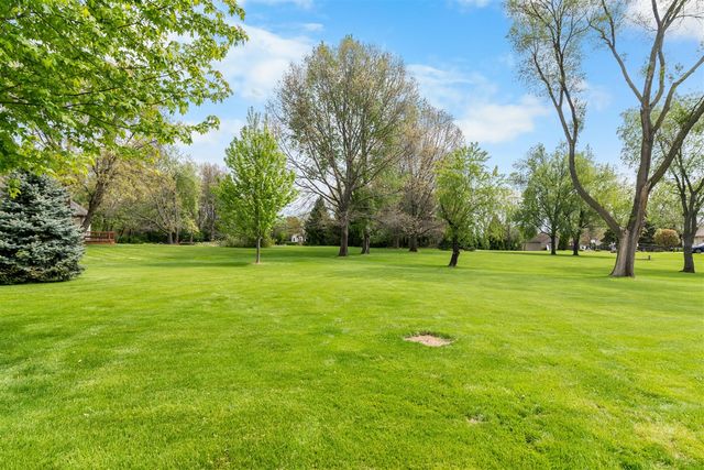 9355 Apple Crest Drive, Saline, MI 48176