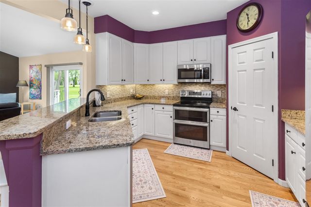 9355 Apple Crest Drive, Saline, MI 48176