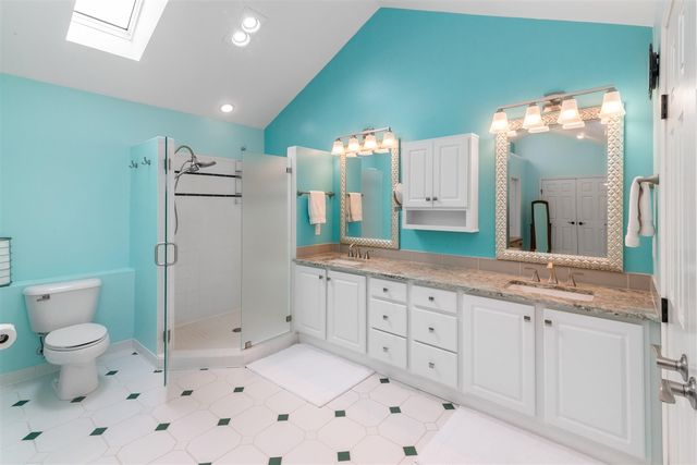 9355 Apple Crest Drive, Saline, MI 48176