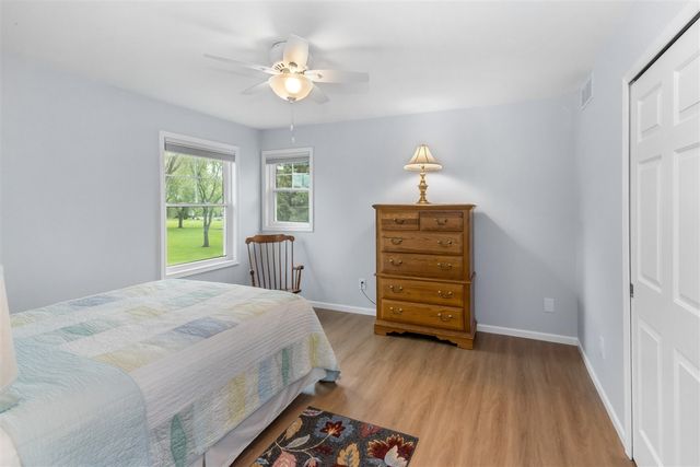 9355 Apple Crest Drive, Saline, MI 48176