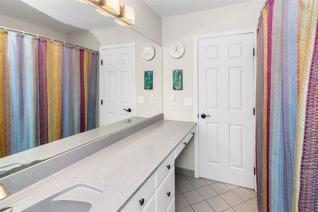 9355 Apple Crest Drive, Saline, MI 48176