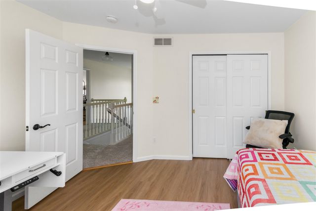 9355 Apple Crest Drive, Saline, MI 48176