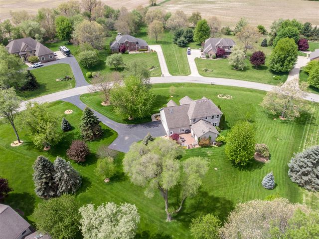 9355 Apple Crest Drive, Saline, MI 48176