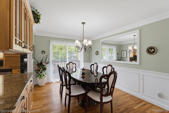 42472 Woodward Avenue B1, Bloomfield Hills, MI 48304