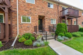 42472 Woodward Avenue B1, Bloomfield Hills, MI 48304
