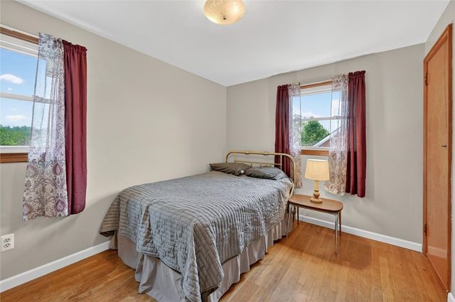 6309 Whitewood St, South Park, PA 15129