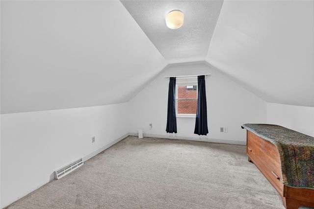 6309 Whitewood St, South Park, PA 15129