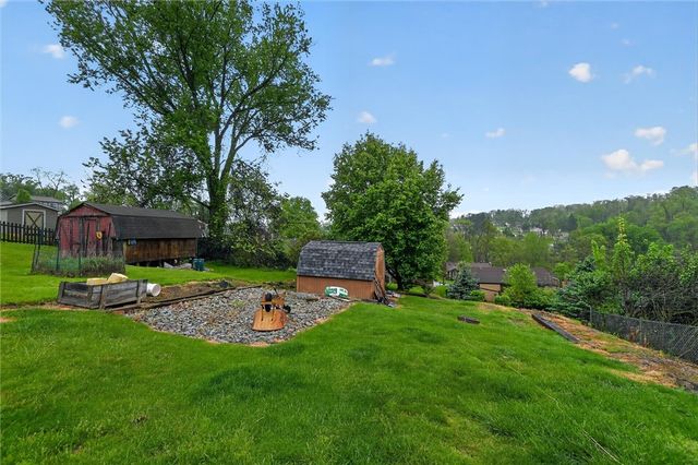 6309 Whitewood St, South Park, PA 15129