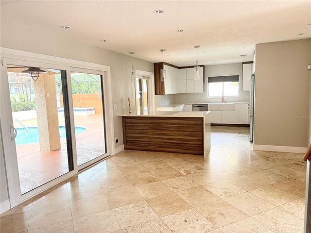 8214 ROLLA COURT, Orlando, FL 32836