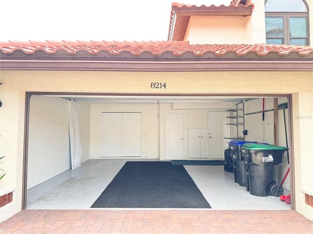 8214 ROLLA COURT, Orlando, FL 32836