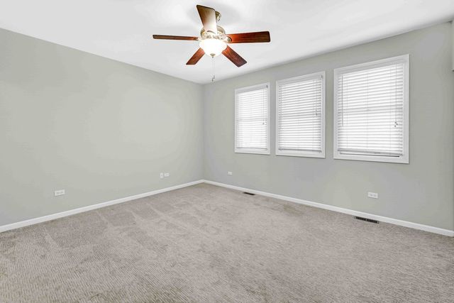 1040 N Kingsbury Street, Chicago, IL 60610