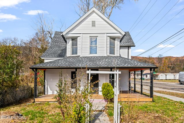 125 N Chamberlain Ave, Rockwood, TN 37854