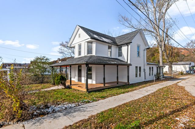 125 N Chamberlain Ave, Rockwood, TN 37854