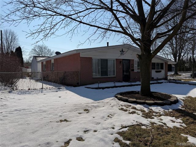 33823 Hiveley Street, Westland, MI 48186