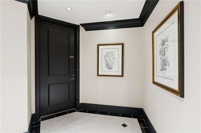 2660 Peachtree Road NW 32B, Atlanta, GA 30305