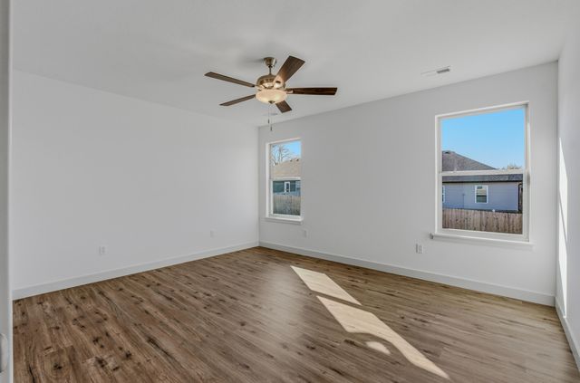 3324 NAPLES DR, Columbia, MO 65202