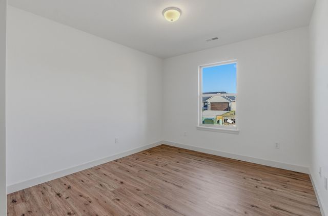 3324 NAPLES DR, Columbia, MO 65202