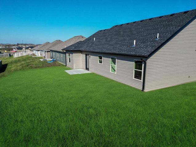 3324 NAPLES DR, Columbia, MO 65202