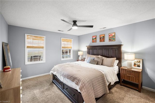 165 Crossfield Court, Lexington, NC 27295