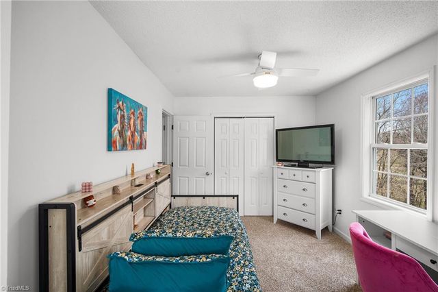 165 Crossfield Court, Lexington, NC 27295