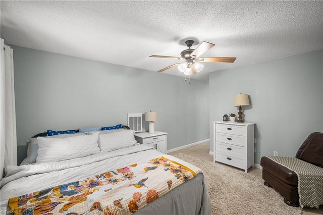 165 Crossfield Court, Lexington, NC 27295