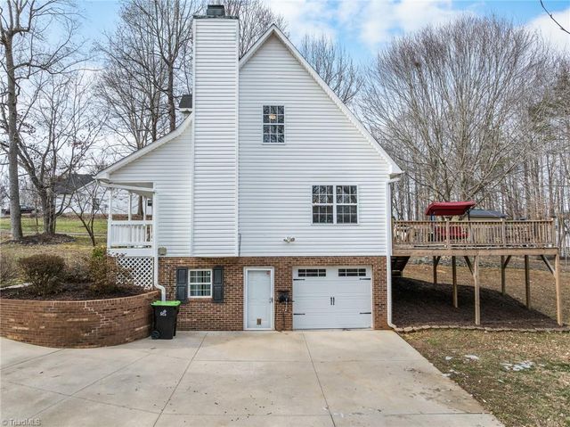 165 Crossfield Court, Lexington, NC 27295