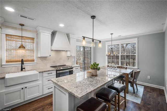 165 Crossfield Court, Lexington, NC 27295