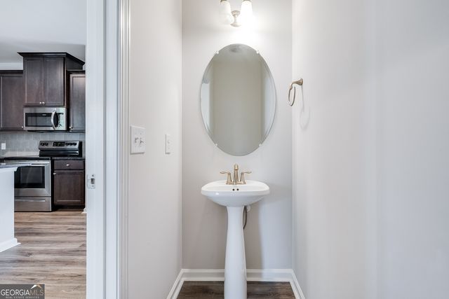 24 Swallow Tail Circle, Savannah, GA 31405