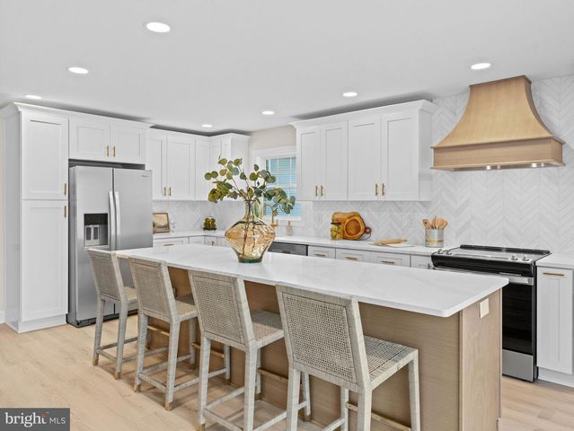 117 CHELTEN PKWY, Cherry Hill, NJ 08034