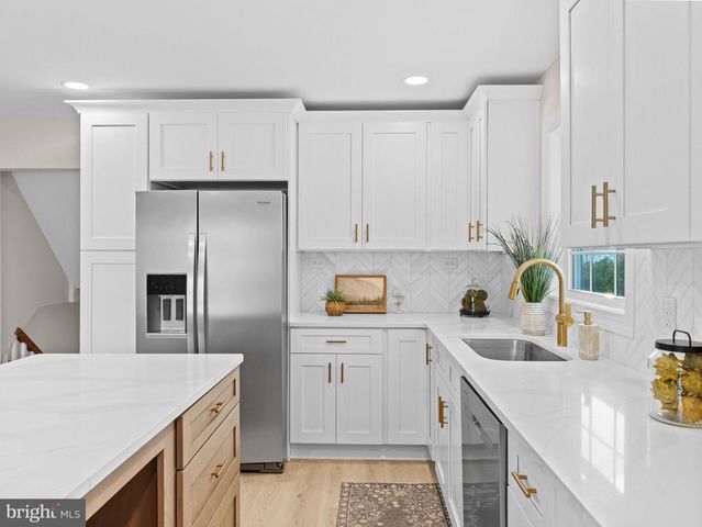 117 CHELTEN PKWY, Cherry Hill, NJ 08034