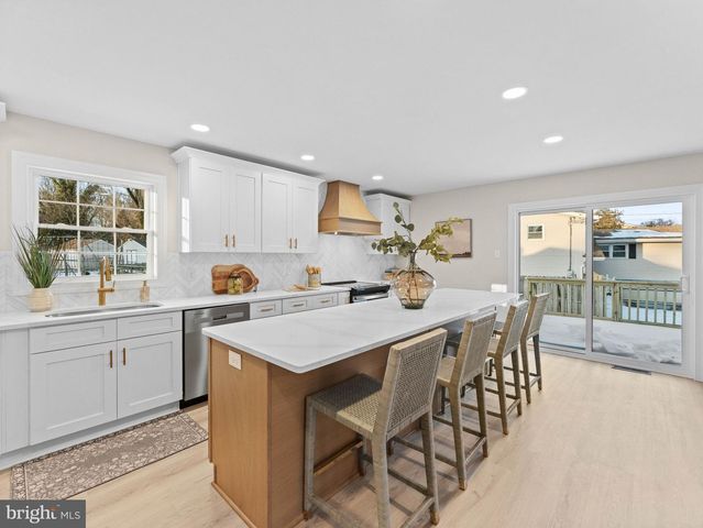 117 CHELTEN PKWY, Cherry Hill, NJ 08034