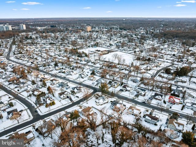 117 CHELTEN PKWY, Cherry Hill, NJ 08034