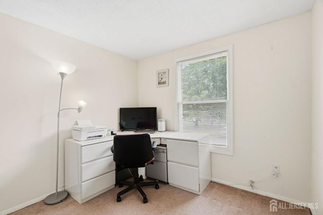 11 Aspen Court, South Brunswick, NJ 08852