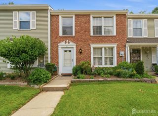 11 Aspen Court, South Brunswick, NJ 08852