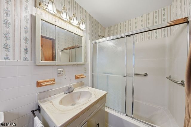 21 LANDING TRAIL, Denville Twp., NJ 07834