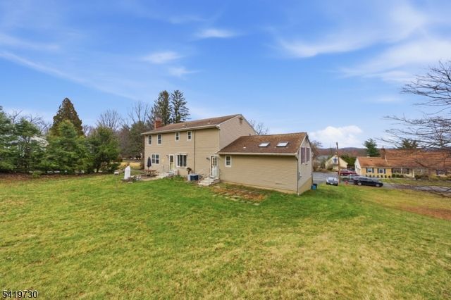 21 LANDING TRAIL, Denville Twp., NJ 07834