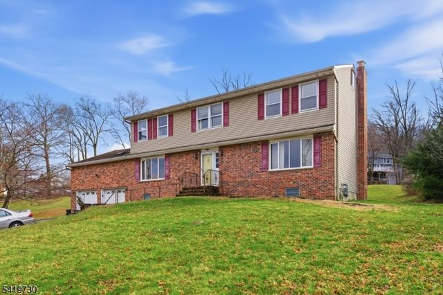 21 LANDING TRAIL, Denville Twp., NJ 07834