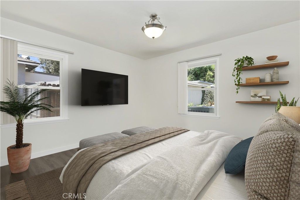 Image 10 of property listing at 2235 Garfias, Pasadena, CA 91104