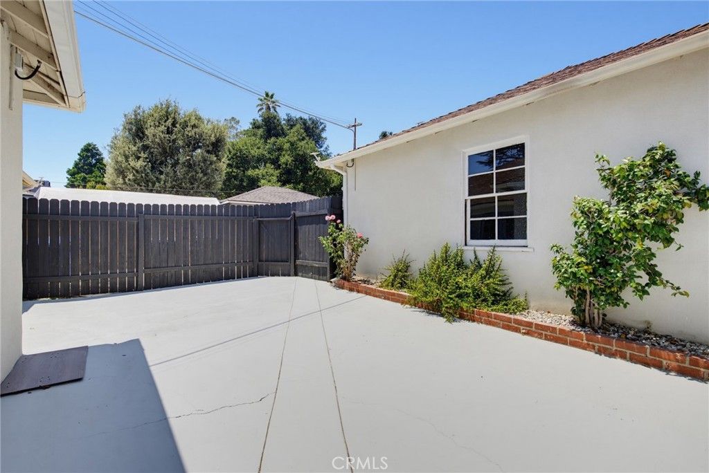Image 18 of property listing at 2235 Garfias, Pasadena, CA 91104