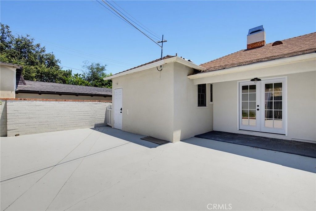 Image 19 of property listing at 2235 Garfias, Pasadena, CA 91104