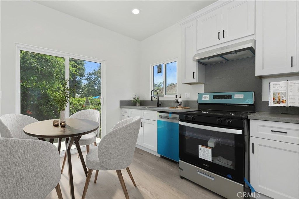 Image 23 of property listing at 2235 Garfias, Pasadena, CA 91104