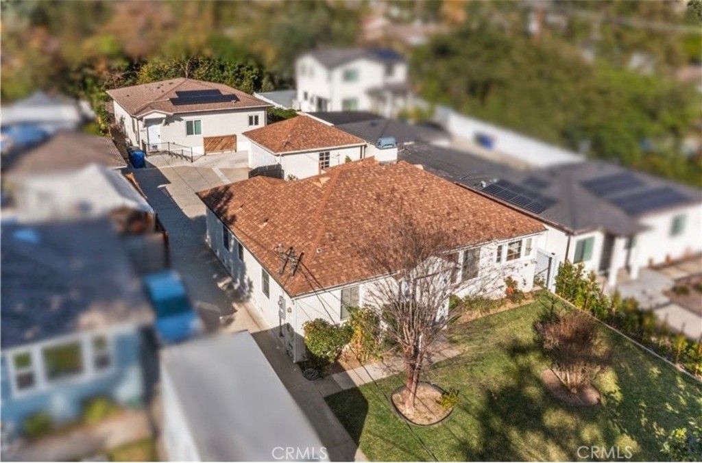 Image 33 of property listing at 2235 Garfias, Pasadena, CA 91104