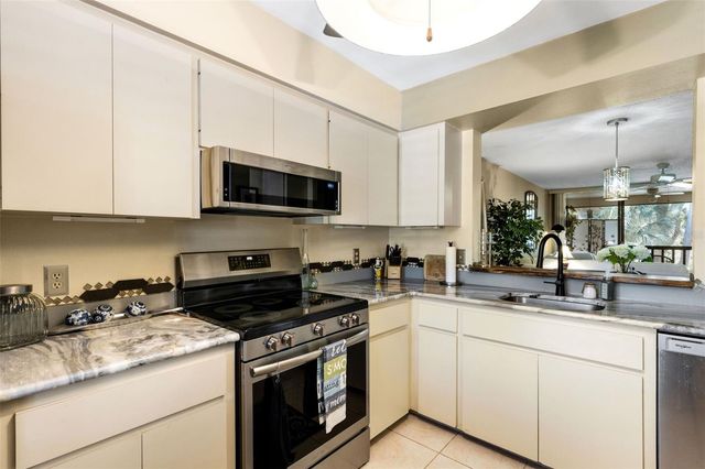 5252 LAKE VILLAGE DRIVE 54, Sarasota, FL 34235