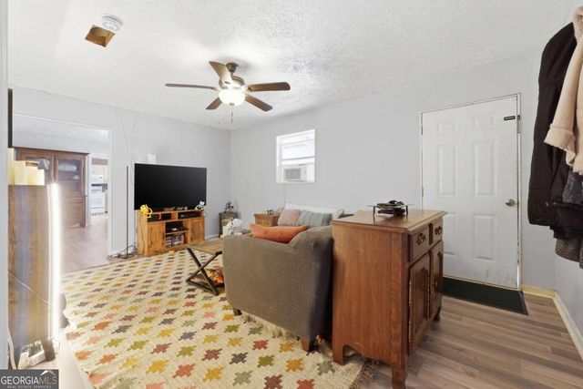 151 Grandma Branch Road, Grantville, GA 30220