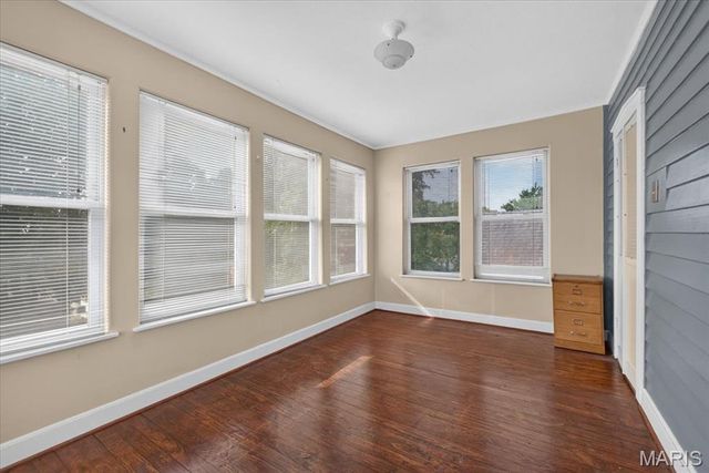 6217 Minnesota Avenue, St Louis, MO 63111