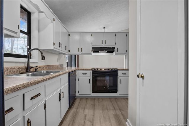 6486 Kelmscot Court, Fayetteville, NC 28303