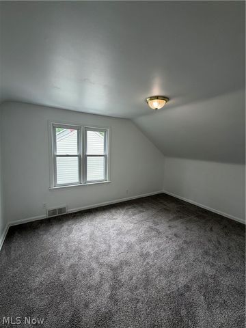 1353 Broadway Avenue, Bedford, OH 44146