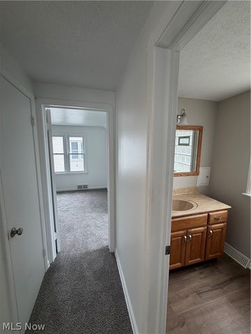 1353 Broadway Avenue, Bedford, OH 44146