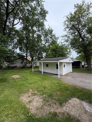 1353 Broadway Avenue, Bedford, OH 44146